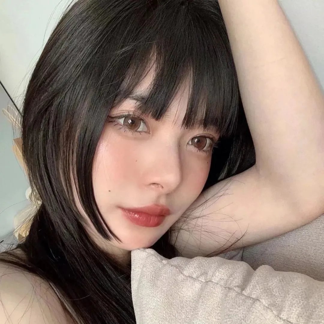 窈窕美眉海报